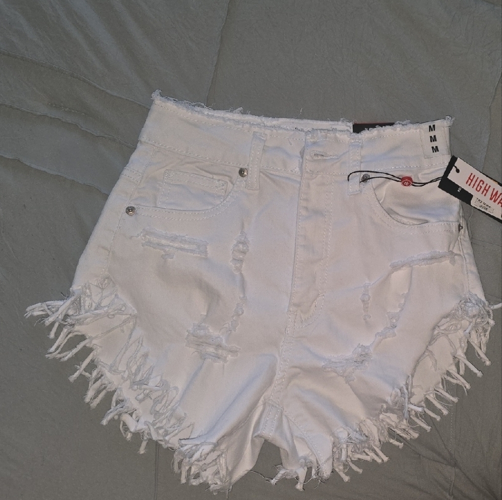 Chic High Waist White Denim Shorts